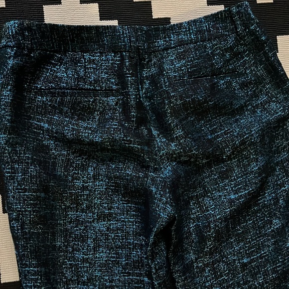 Express Editor Capris - Picture 5 of 6